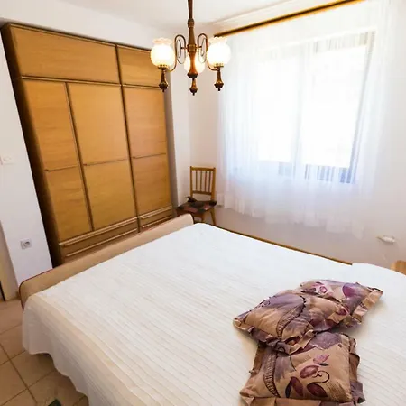 Adelia Apartment Mali Losinj Exterior photo