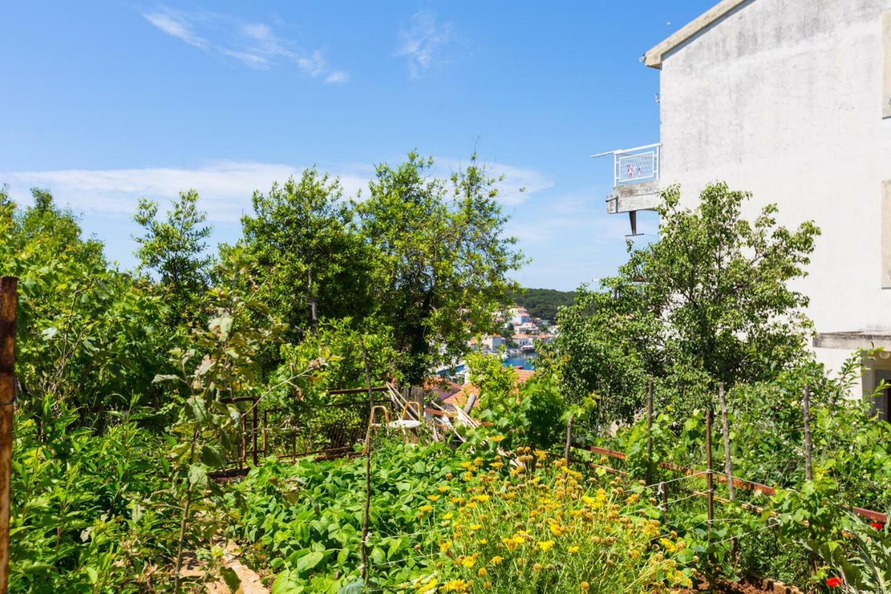 Apartment Adelia *